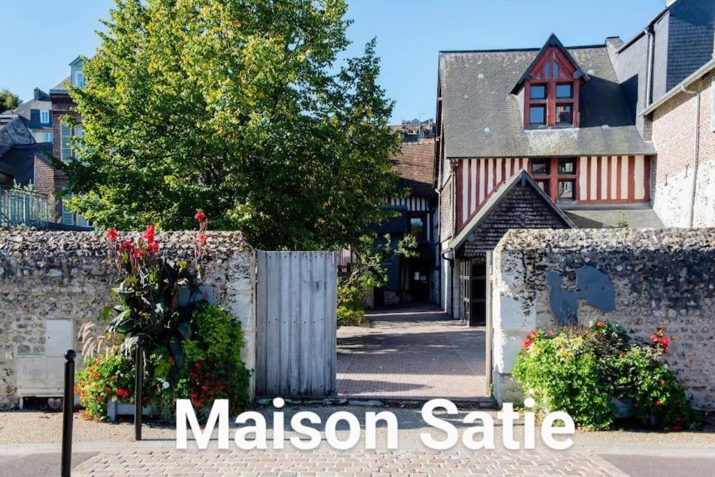 Bienvenue Chez Vous Apartment Honfleur Exterior photo