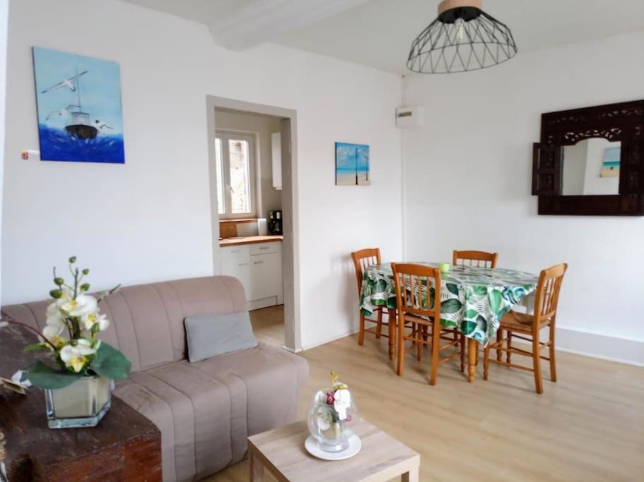 Bienvenue Chez Vous Apartment Honfleur Exterior photo